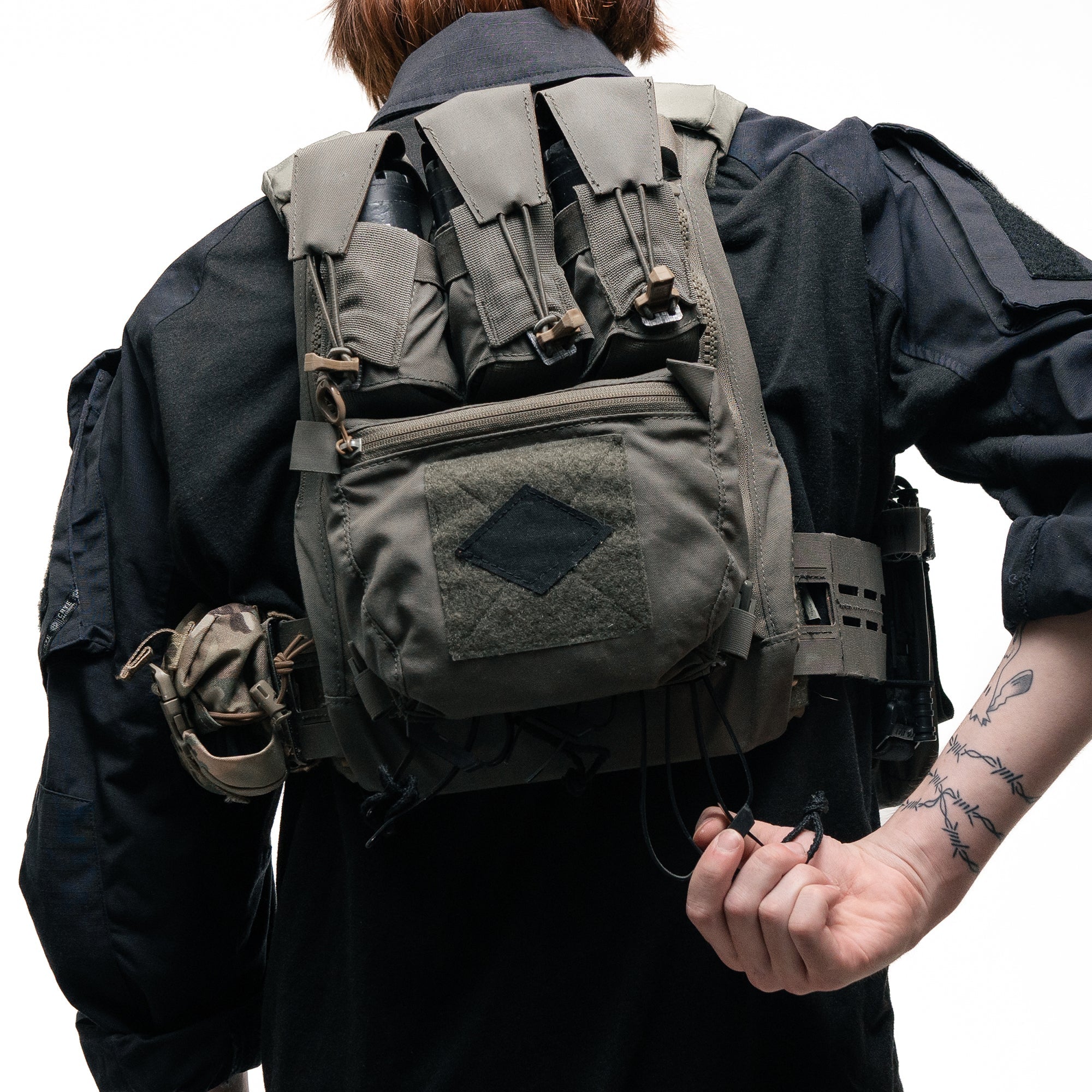AXL Advanced Flex Cuff Retainer (FCR) - Versatile Storage Solution