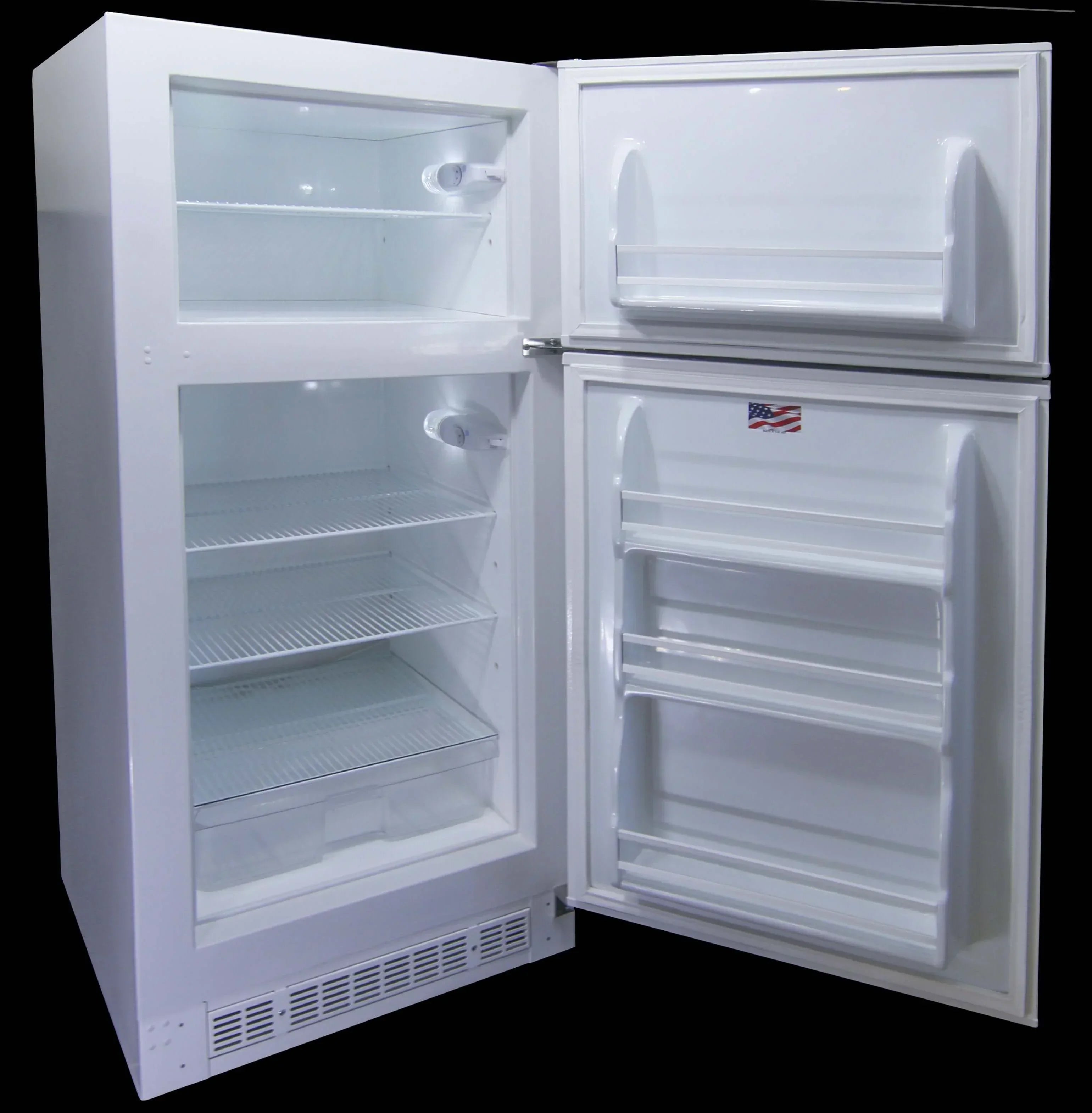 SunStar 16CU Solar/DC Refrigerator - White ST-16RF-W