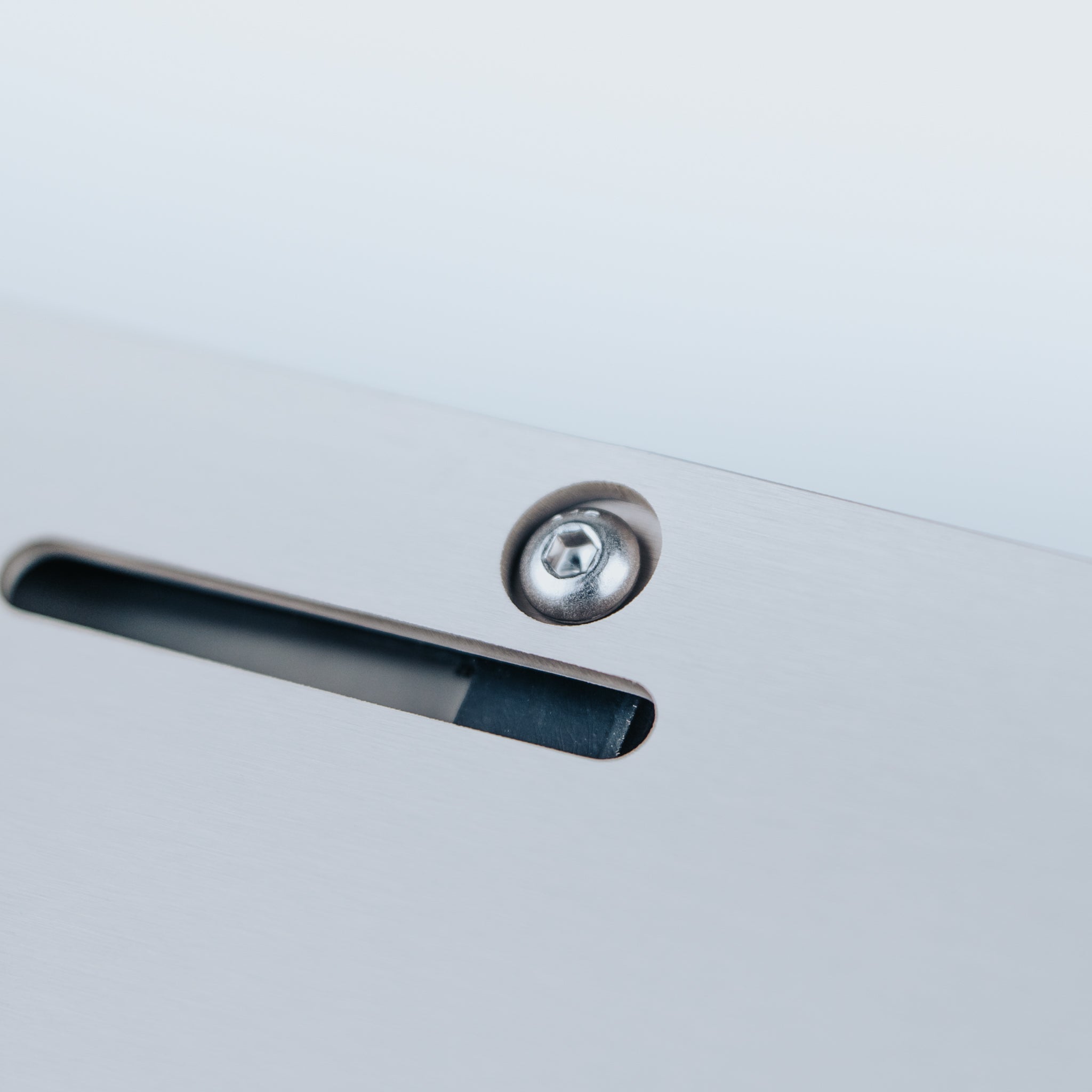 The Mounting Company Small Mount