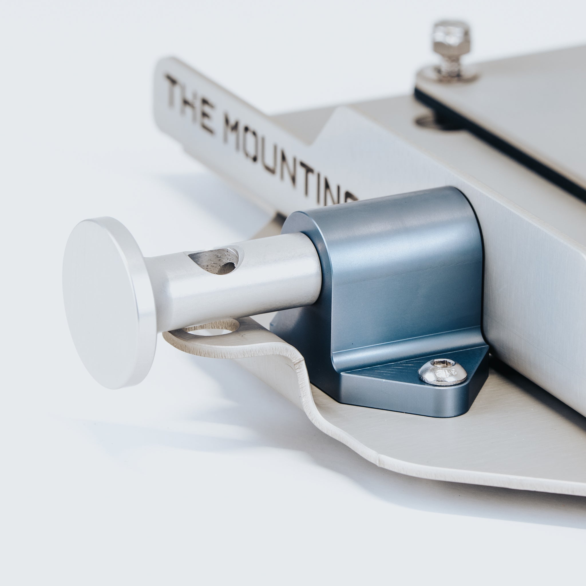 The Mounting Company Large Mount