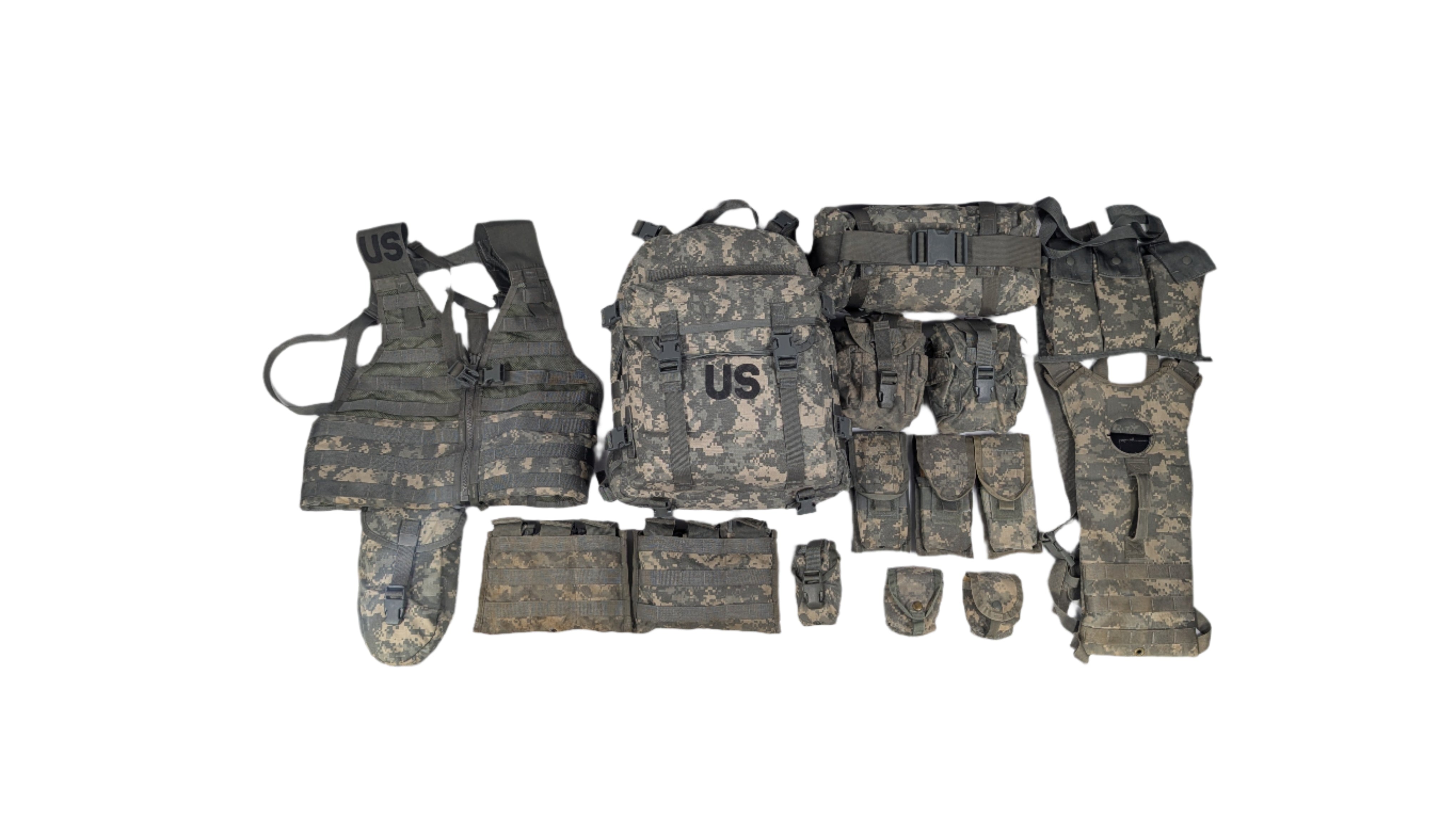 Genuine USGI MOLLE II 16-Piece Rifleman Set - ACU / UCP Camo