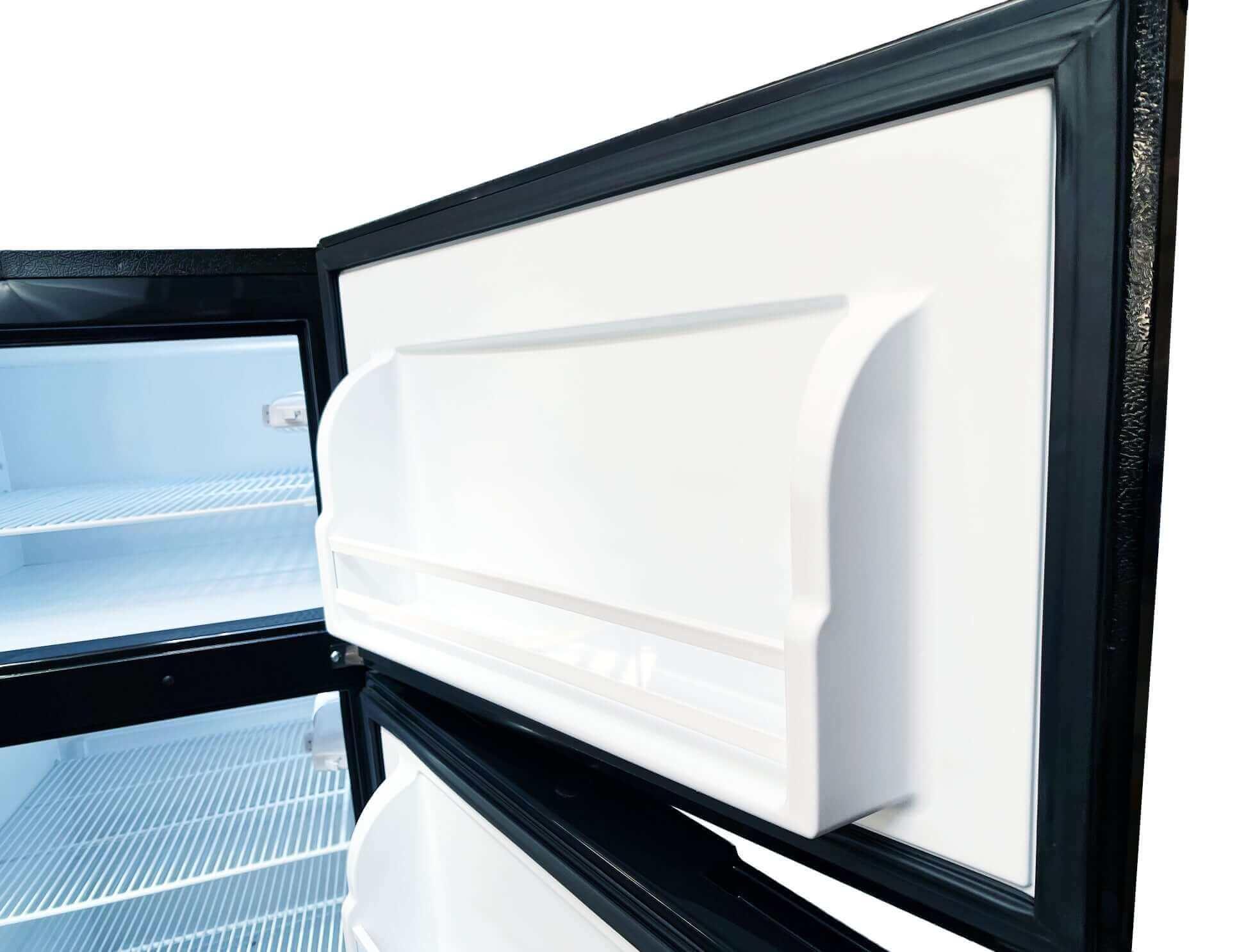 SunStar 16CU Solar/DC Refrigerator - White ST-16RF-W
