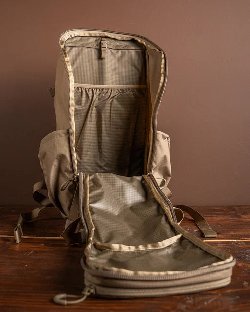 Eberlestock Brute Scout Hunting Pack | Ultralight 30L Fast-Attack Rucksack | Built to Stop Back Sweat & Shed Rain