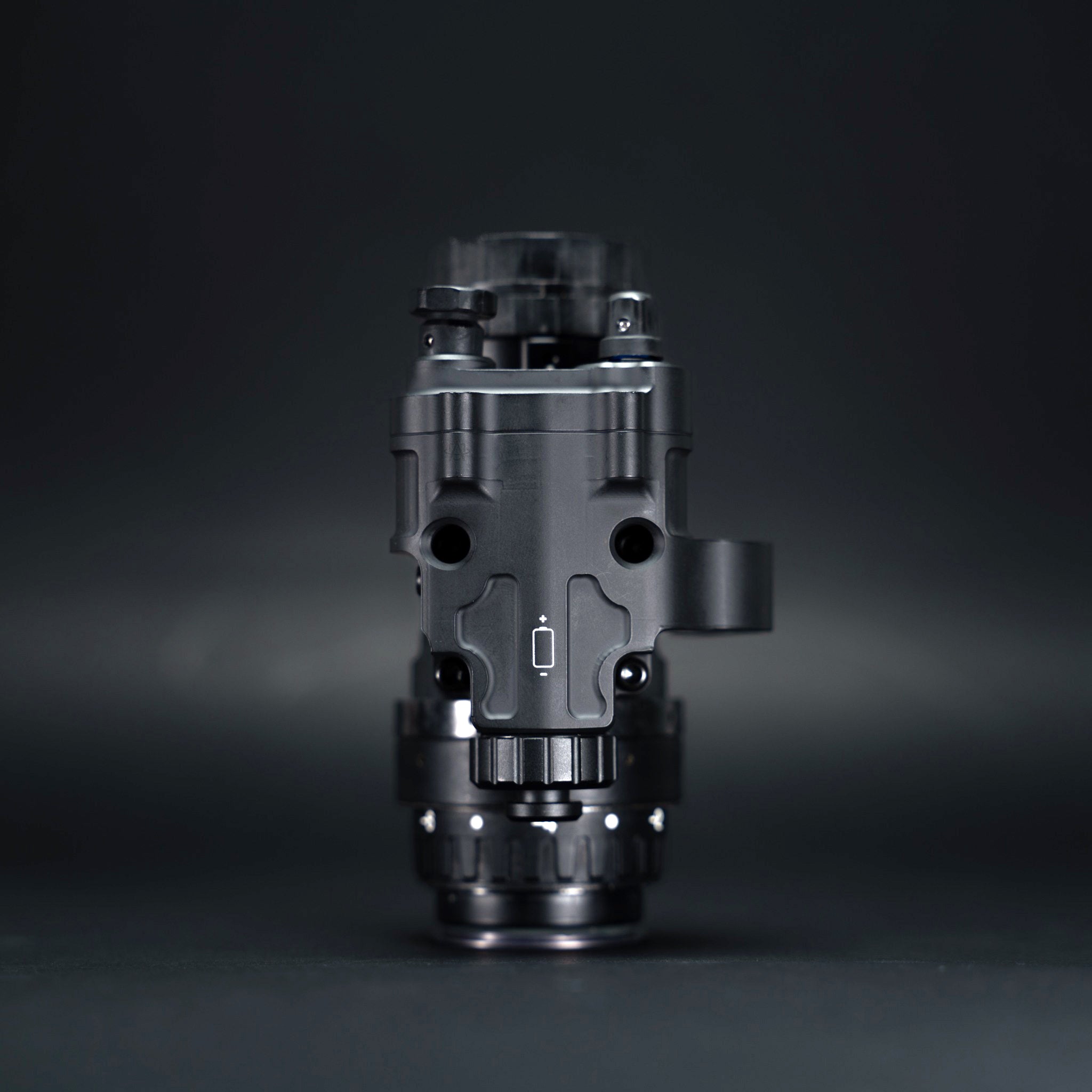 LLI MH-14 | Gen 3 White Phosphor w/ Up to 2600 FOM & Manual Gain | Just 8.6 Oz & 50+ Hours of Runtime