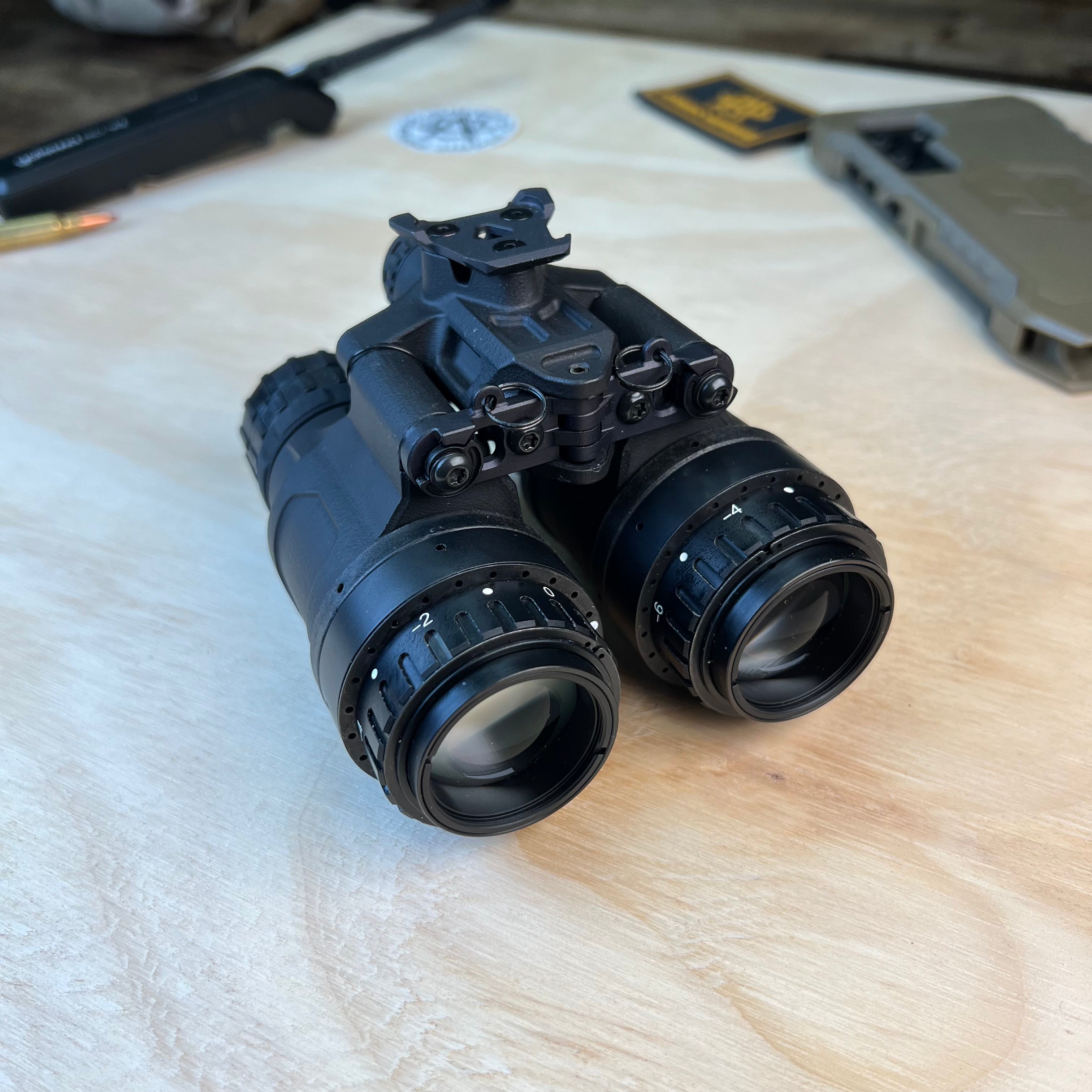 Nocturn Industries Katana | Up to 2600 FOM Gen 3 White Phosphor & 15oz | 100+ Hour Battery